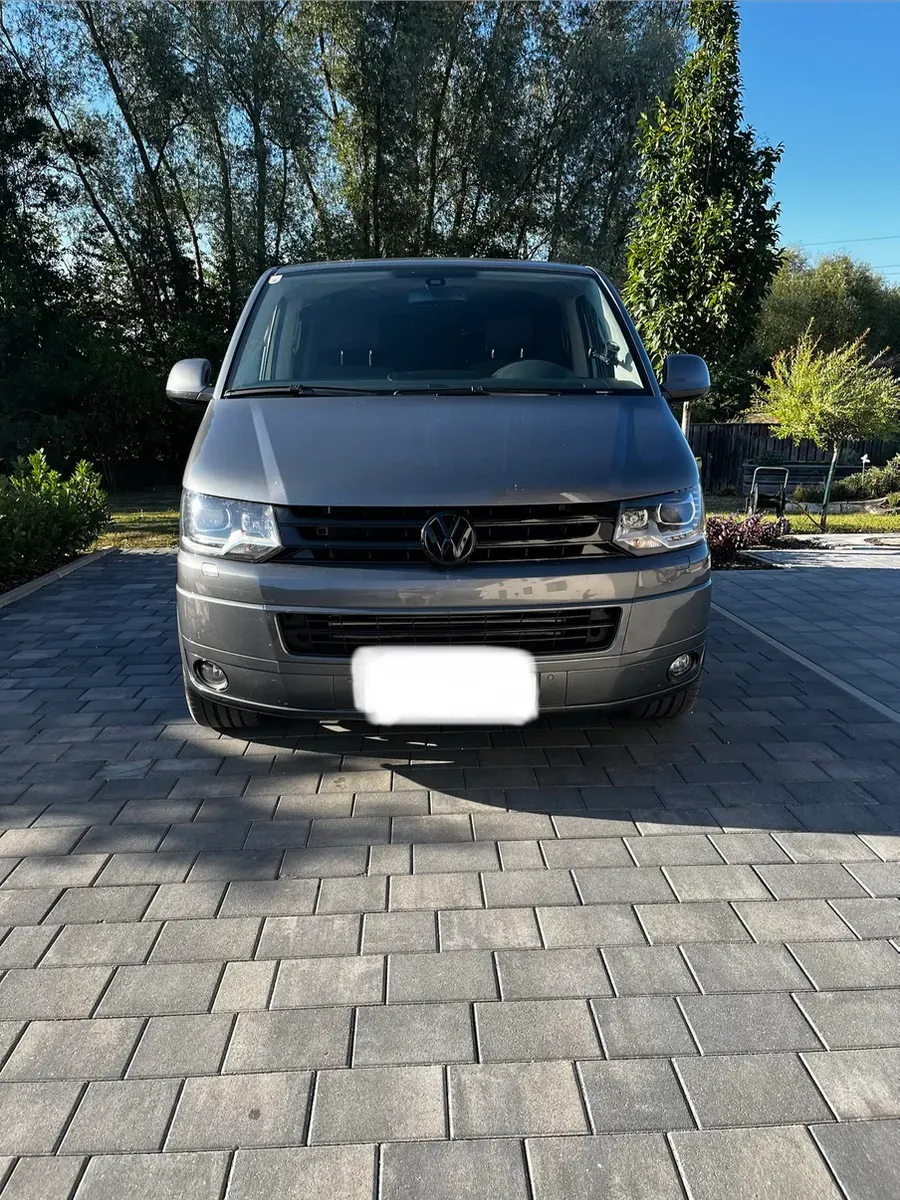 Volkswagen T5 2012 photo 2