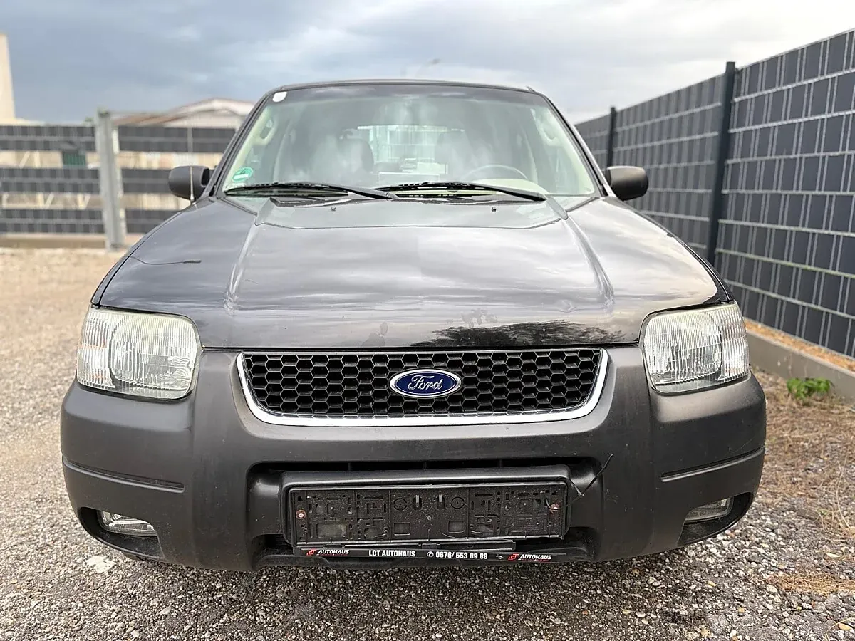 Ford Maverick 2002 photo 3