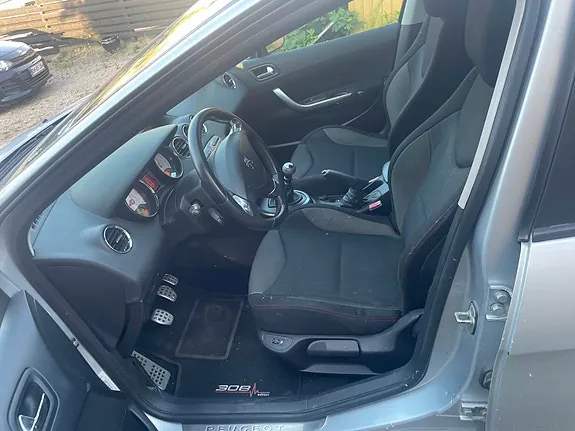 Peugeot 308 2011 photo 5