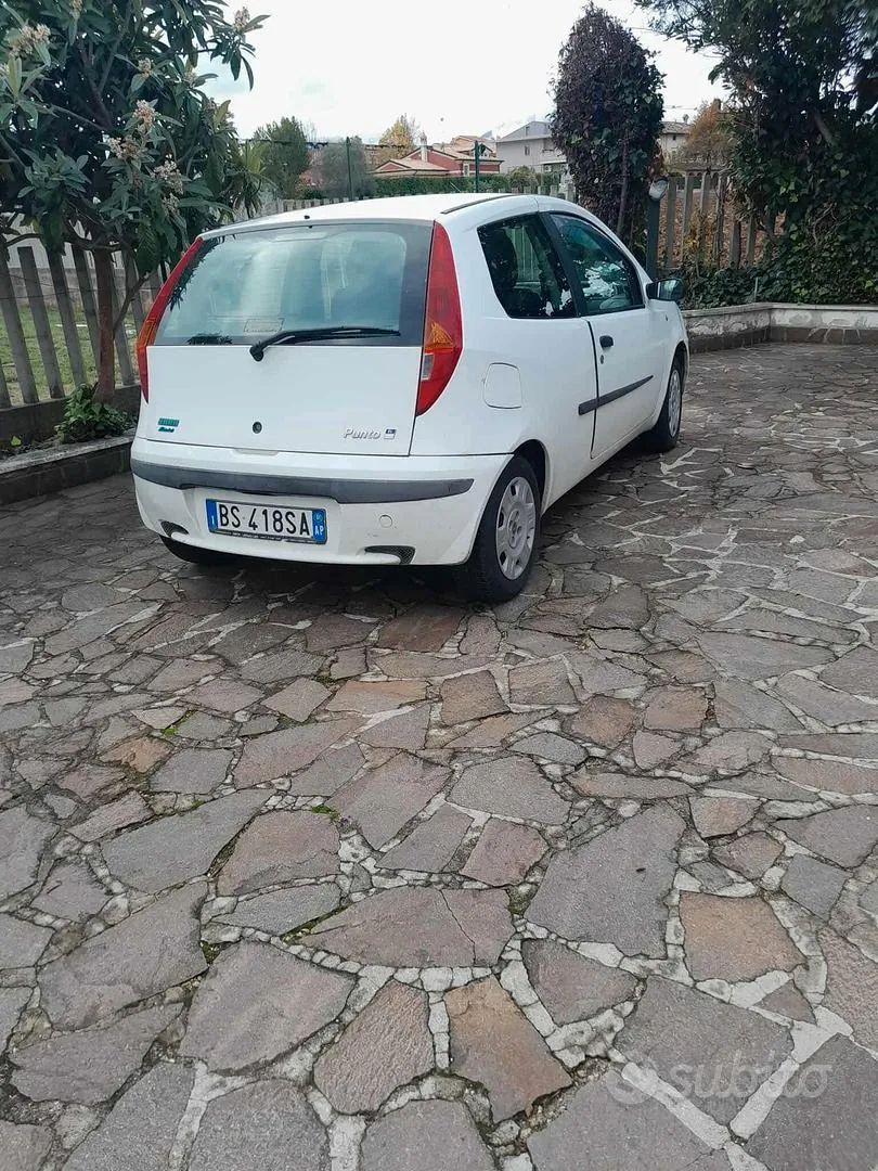 Fiat Punto 2001 photo 5