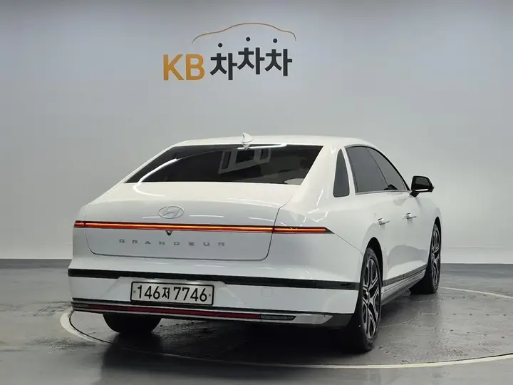 Hyundai Grandeur 2023 photo 3