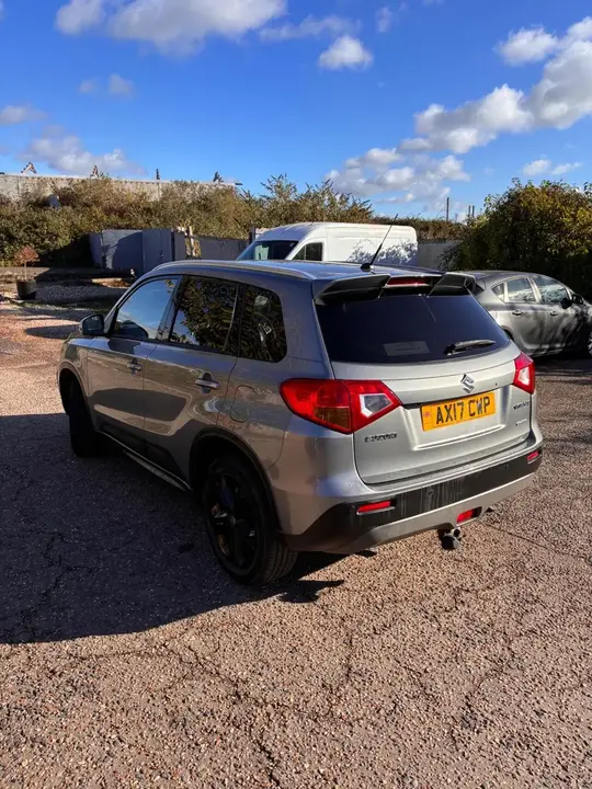 Suzuki Vitara 2017 photo 3