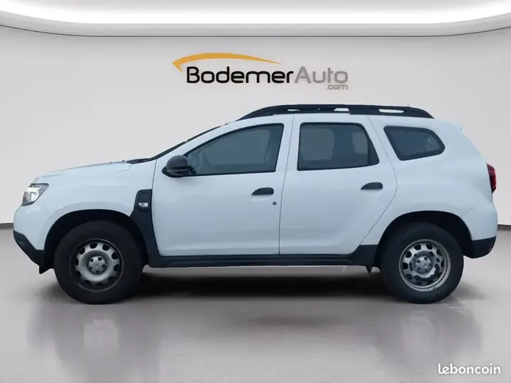 Dacia Duster 2021 photo 2
