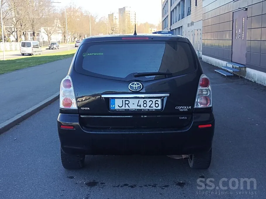 Toyota Corolla Verso 2008 photo 4