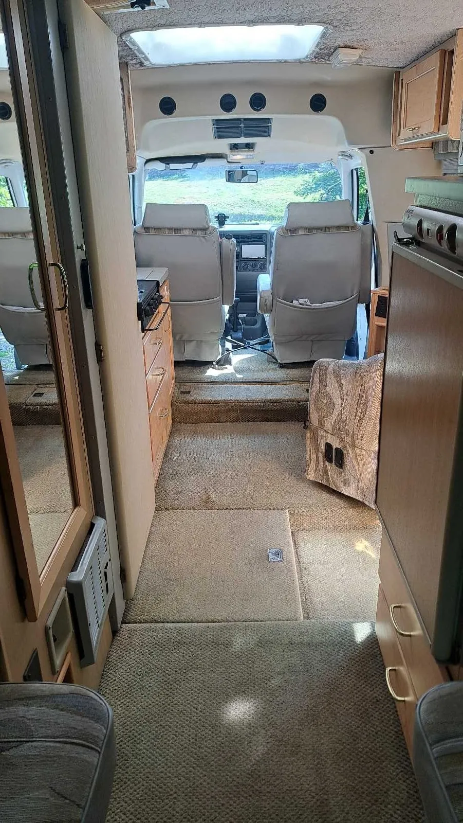 Volkswagen Eurovan 2002 photo 2