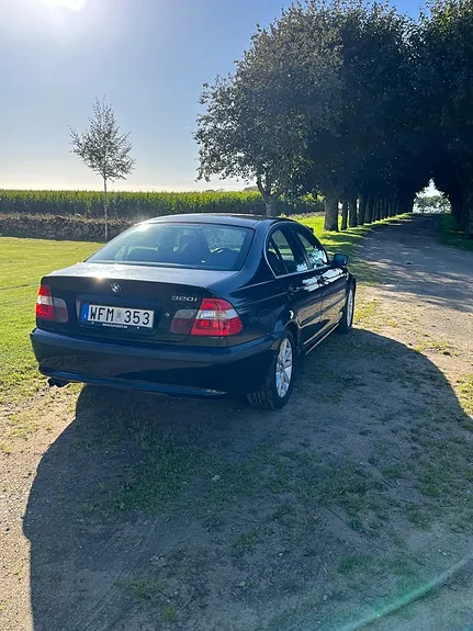 BMW 320I 2005 photo 4