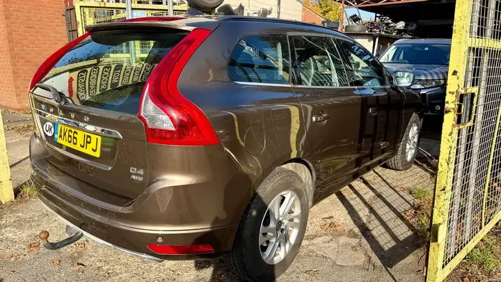 Volvo Xc60 2016 photo 2