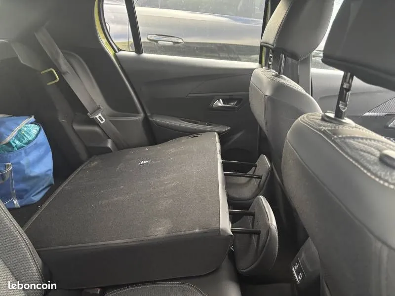 Peugeot 208 2025 photo 5