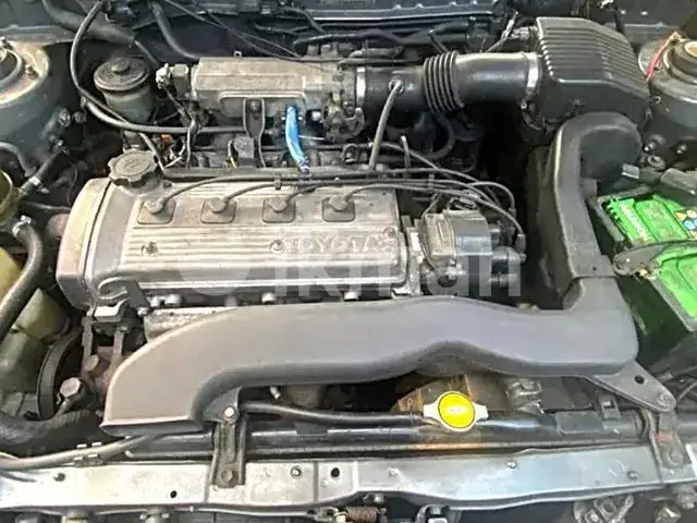 Toyota Starlet 1992 photo 4