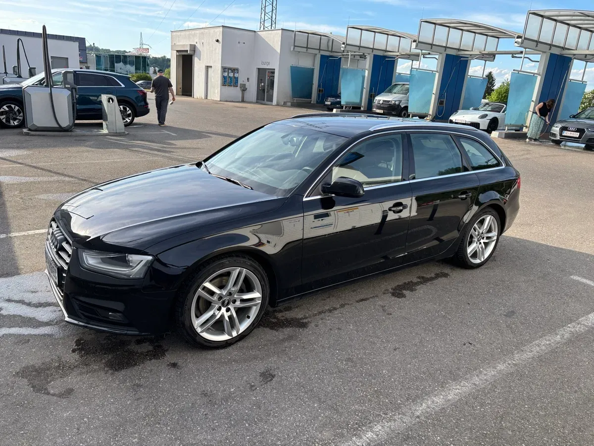 Audi A4 2015 photo 3