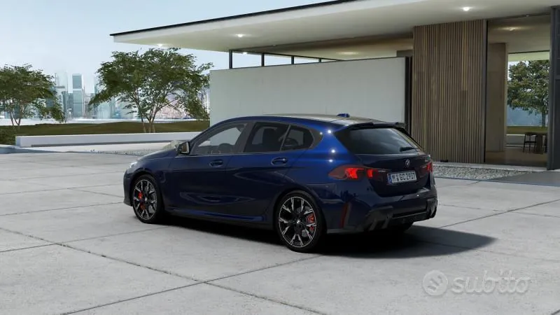 BMW 1 Series 2026 photo 2