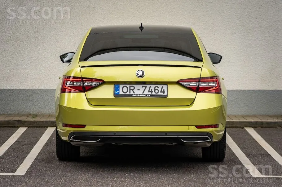Skoda Superb 2019 photo 5