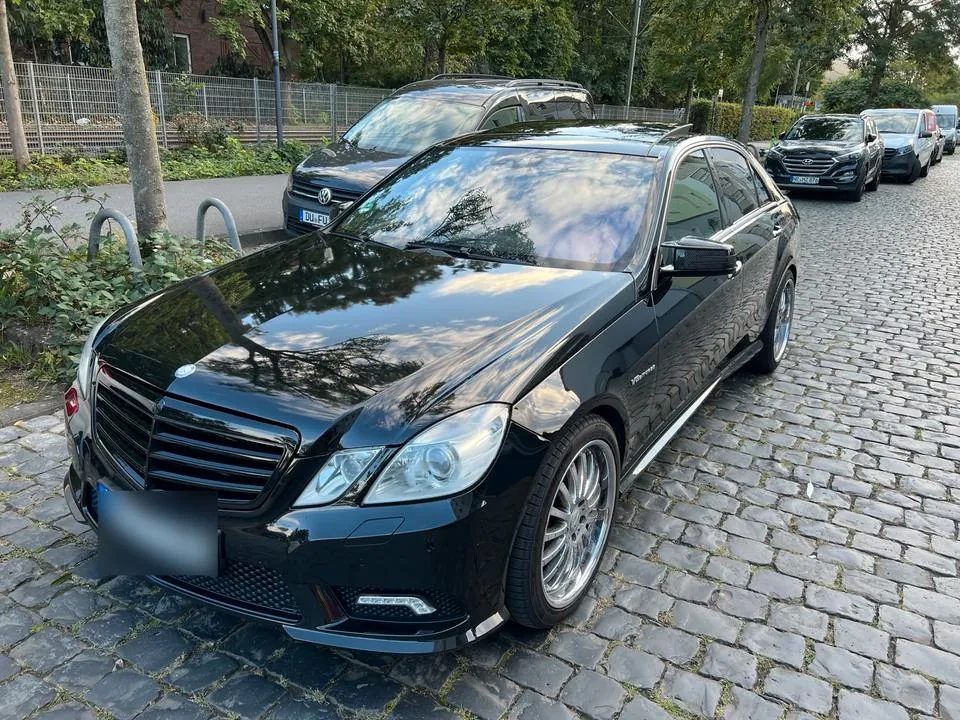 Mercedes-Benz E500
