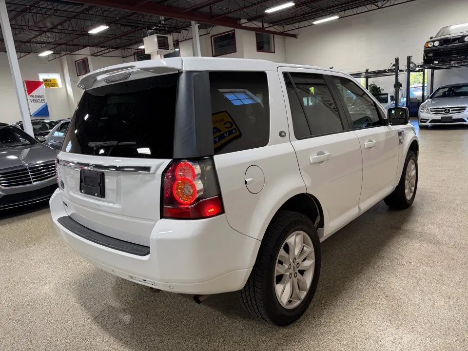 Land Rover Lr2 2014 photo 5