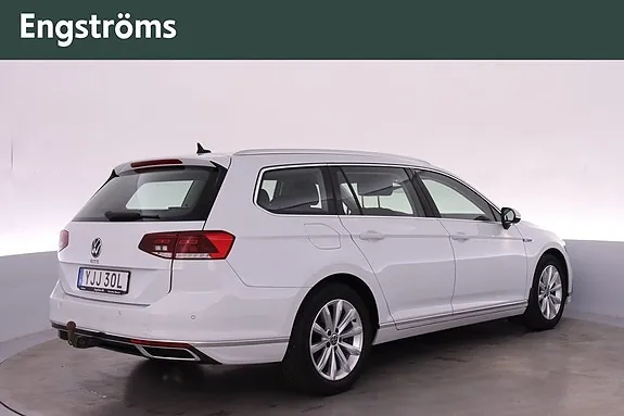 Volkswagen Passat 2022 photo 3