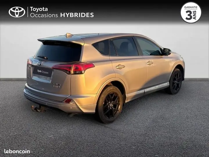 Toyota Rav4 2018 photo 2