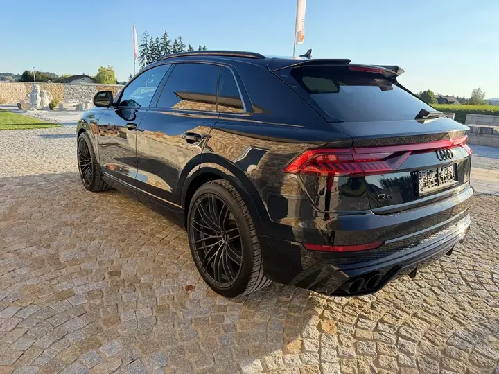 Audi Q8 2018 photo 3