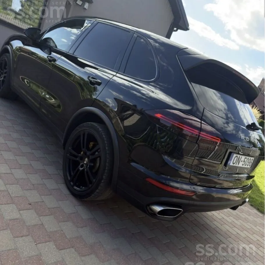 Porsche Cayenne 2016 photo 4