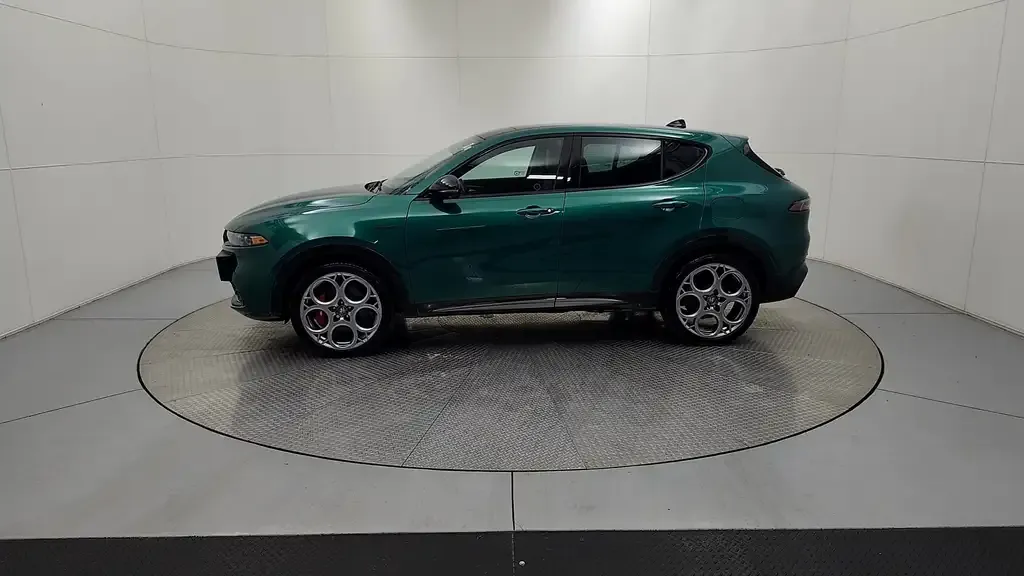 Alfa Romeo Tonale 2024 photo 5