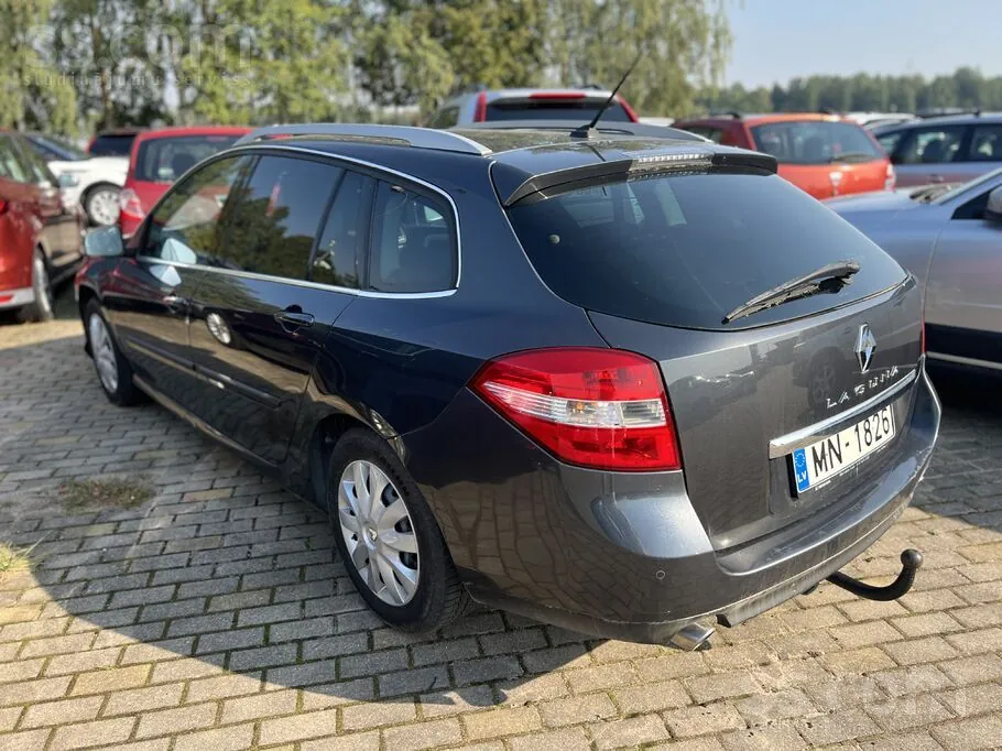 Renault Laguna 2009 photo 3