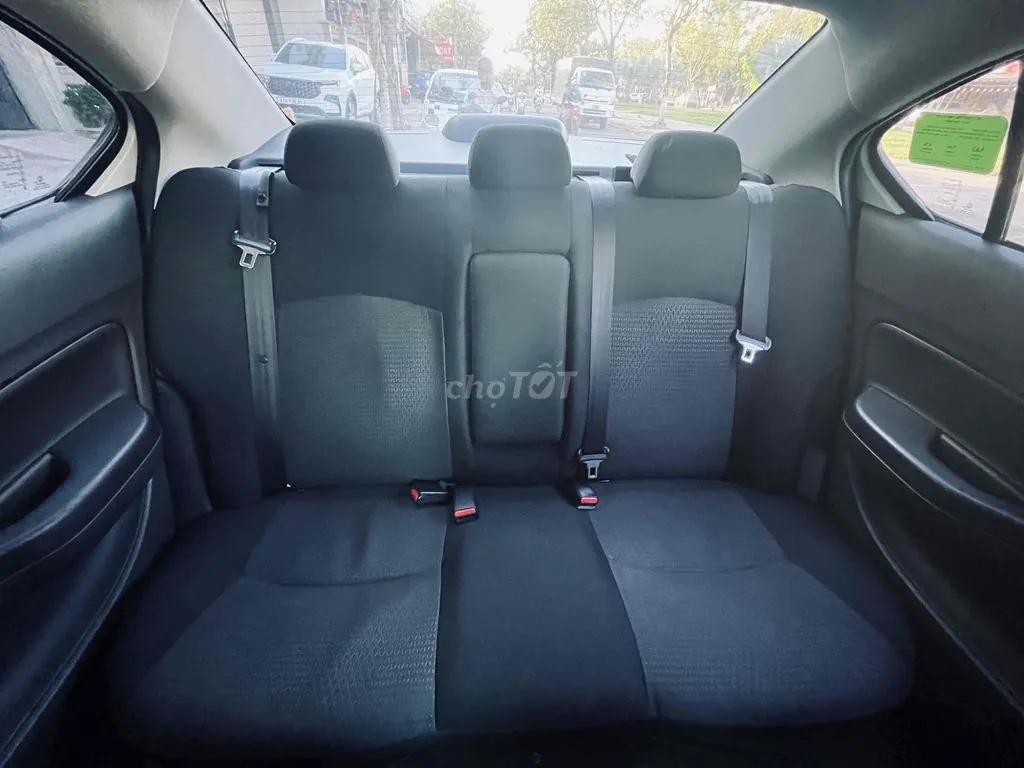 Mitsubishi Attrage 2024 photo 3