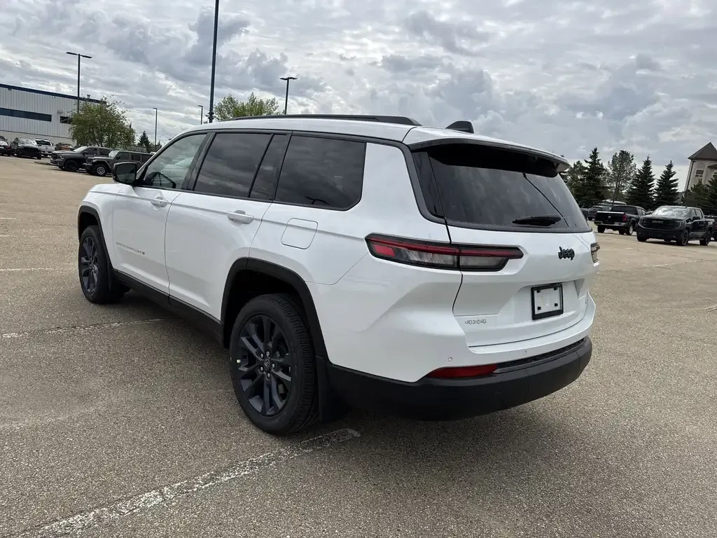 Jeep Grand Cherokee L 2026 photo 5