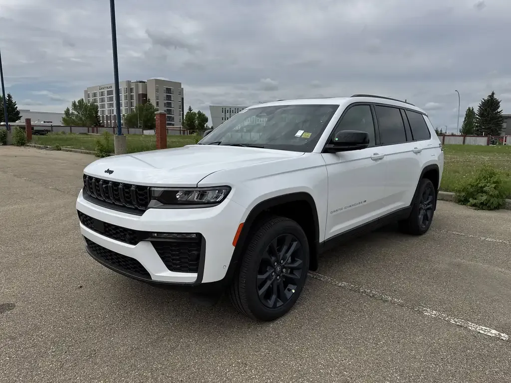 Jeep Grand Cherokee L 2026 photo 3