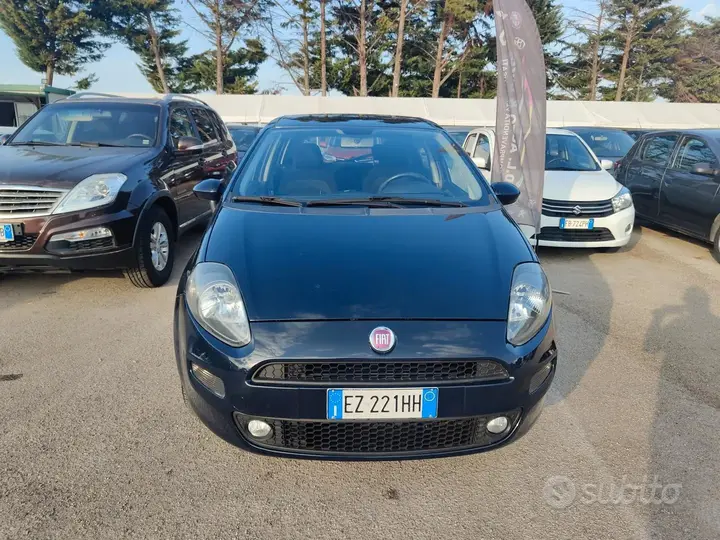 Fiat Punto 2015 photo 2
