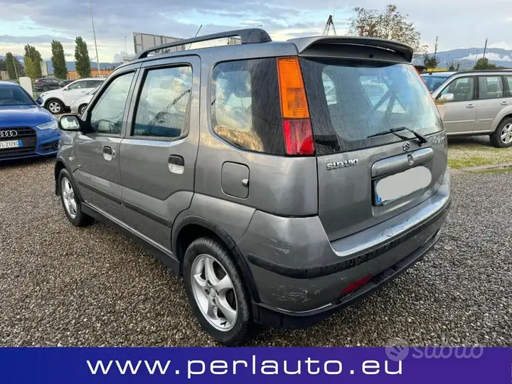 Suzuki Ignis 2007 photo 4