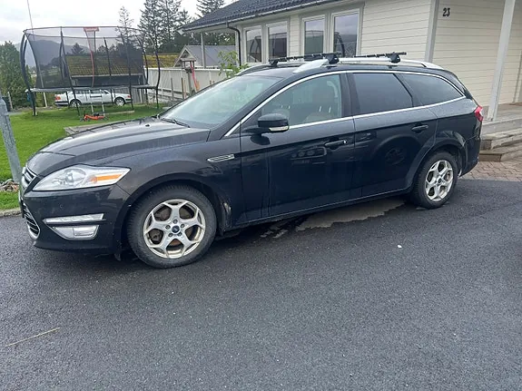 Ford Mondeo 2012 photo 2