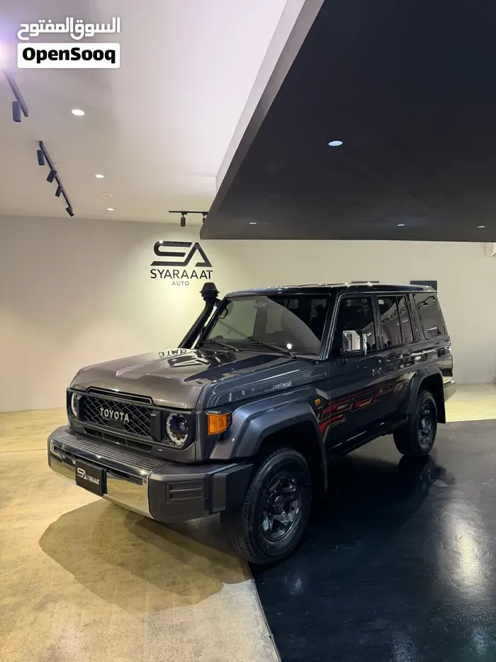Toyota Land Cruiser