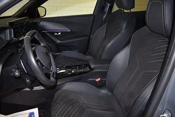 Peugeot 2008 2025 photo 5