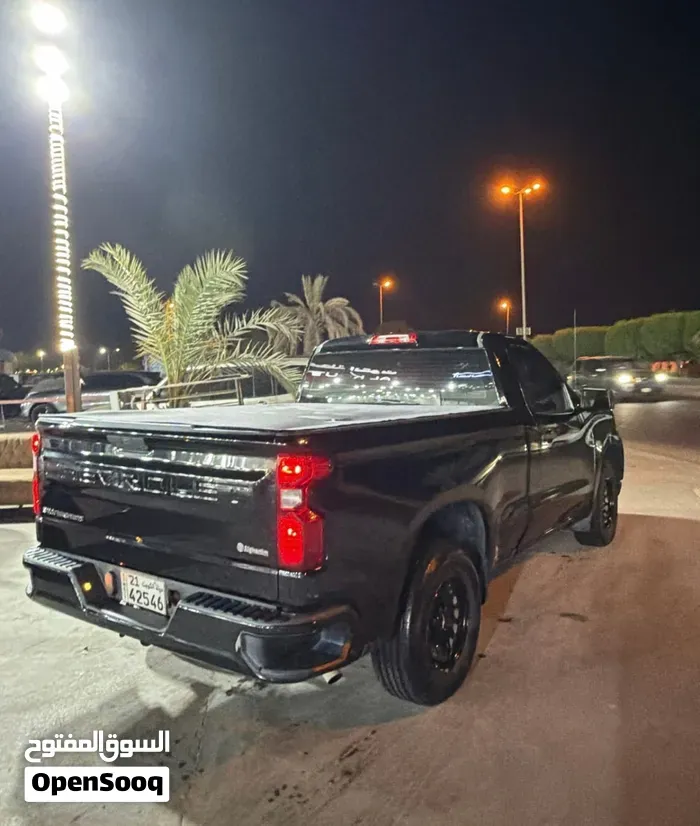 Chevrolet Silverado 2022 photo 4