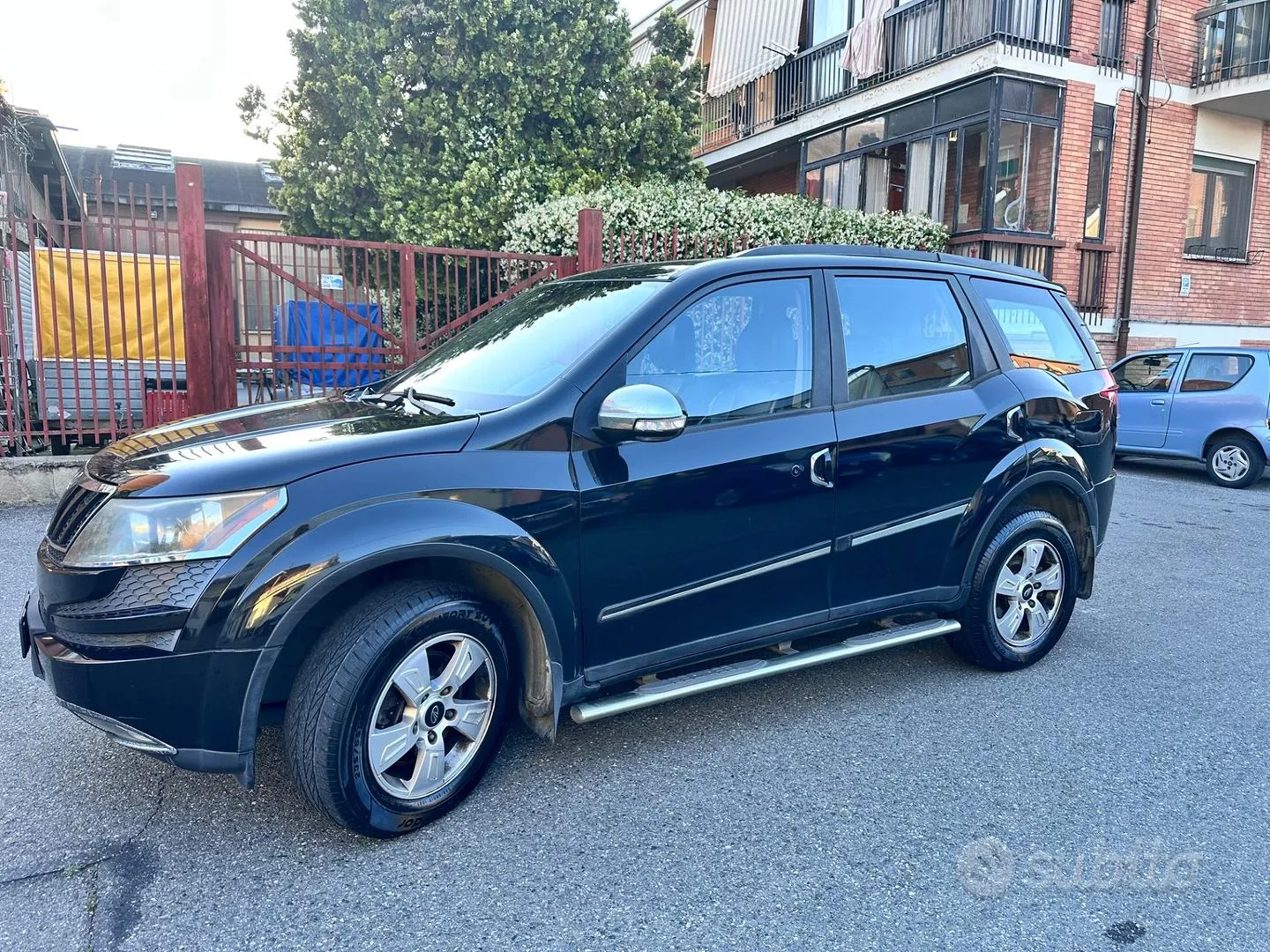Mahindra Xuv500 2015 photo 5