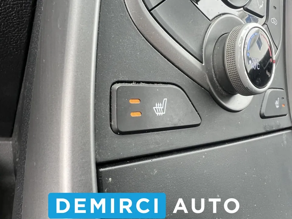 Hyundai Elantra 2016 photo 2