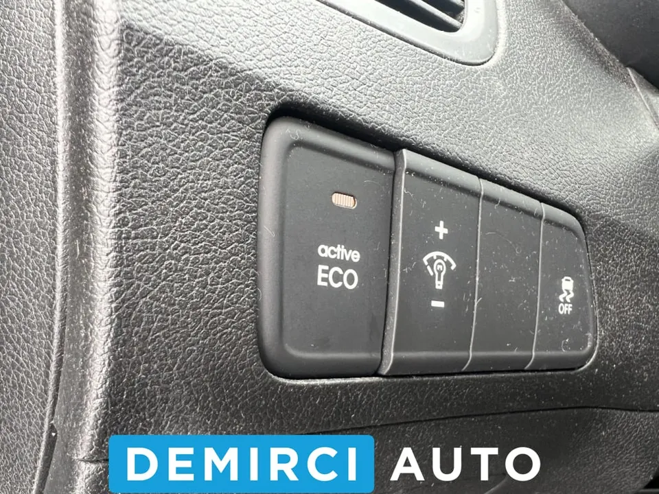 Hyundai Elantra 2016 photo 4