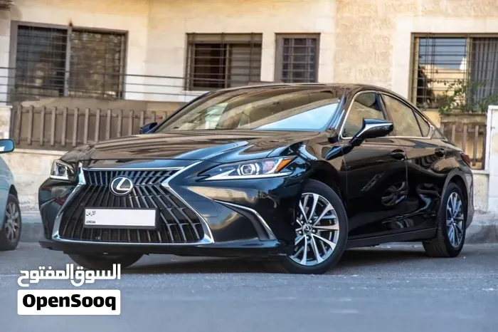 Lexus Es 300H 2023 photo 5