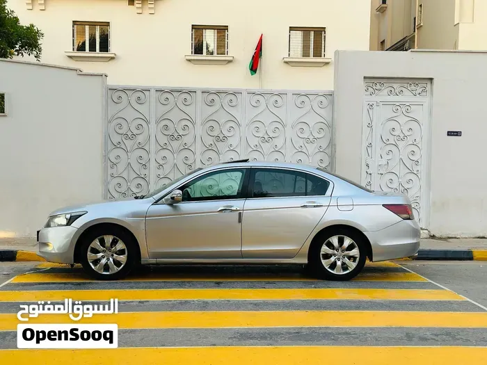 Honda Accord 2010 photo 3