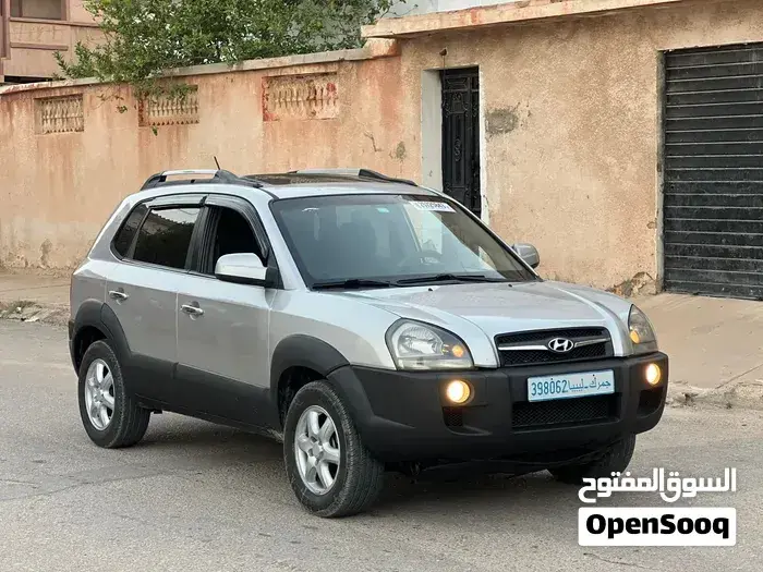 Hyundai Tucson 2008 photo 3