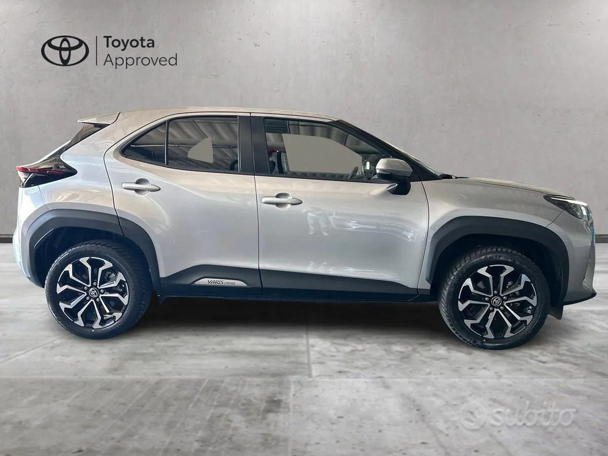 Toyota Yaris Cross 2022 photo 4