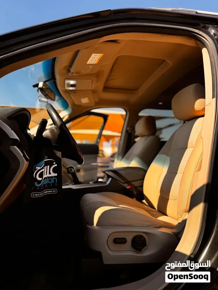 Ford Explorer 2013 photo 3