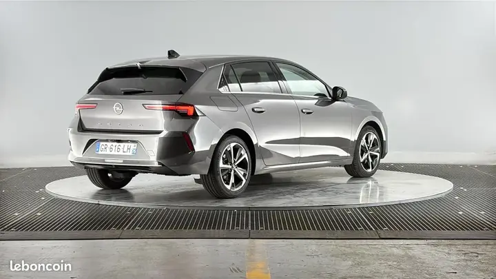 Opel Astra 2023 photo 5