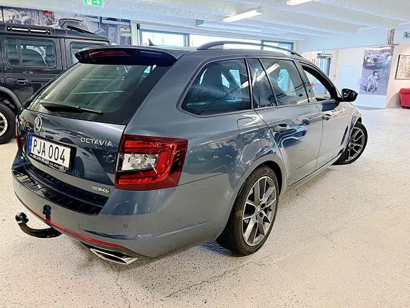 Skoda Octavia 2018 photo 3