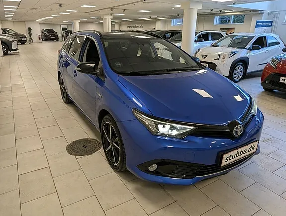 Toyota Auris 2018 photo 3