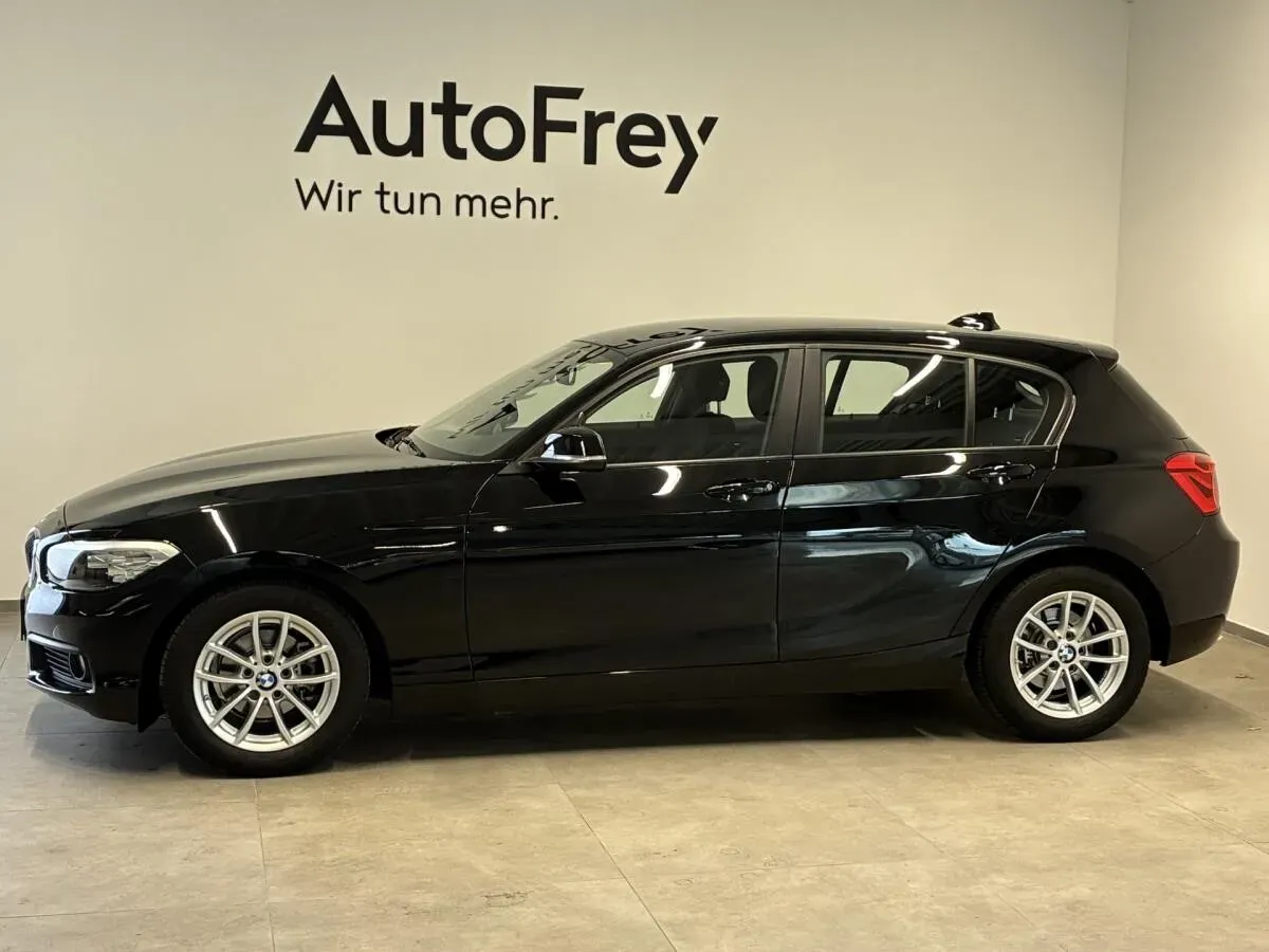 BMW 1 Series 2018 photo 2