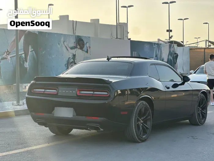 Dodge Challenger 2018 photo 4