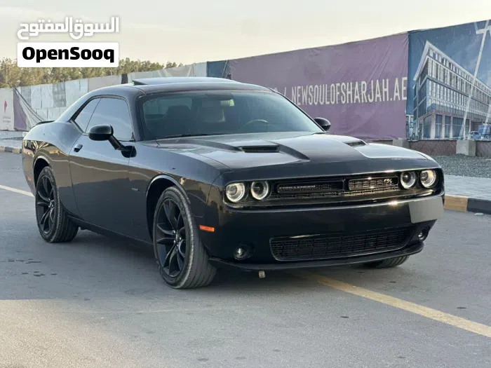 Dodge Challenger 2018 photo 2
