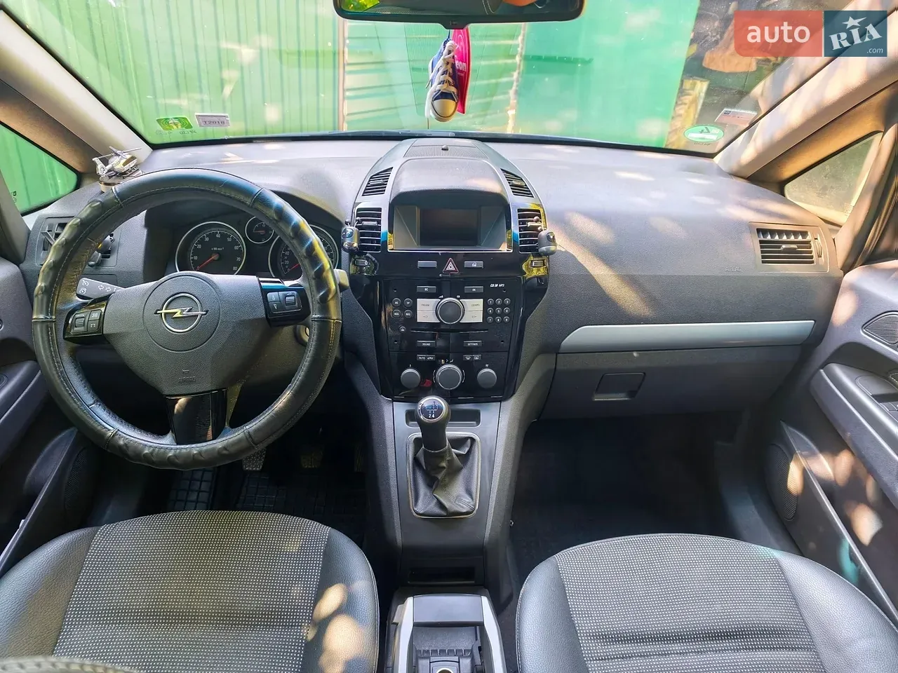 Opel Zafira 2009 photo 5