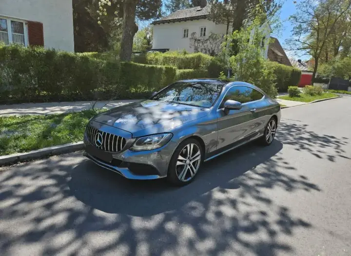 Mercedes-Benz C 250