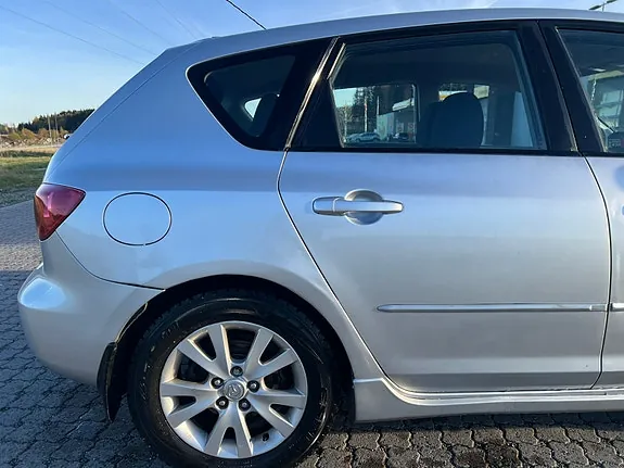 Mazda 3 2005 photo 5